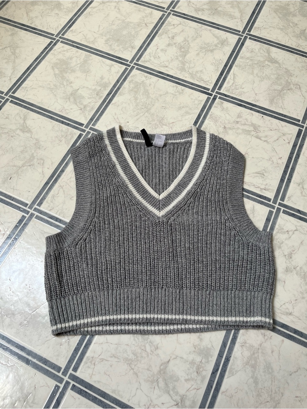 H&M DIVIDED VEST